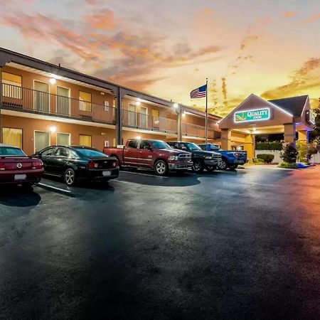 Quality Inn Downtown Johnson City Buitenkant foto